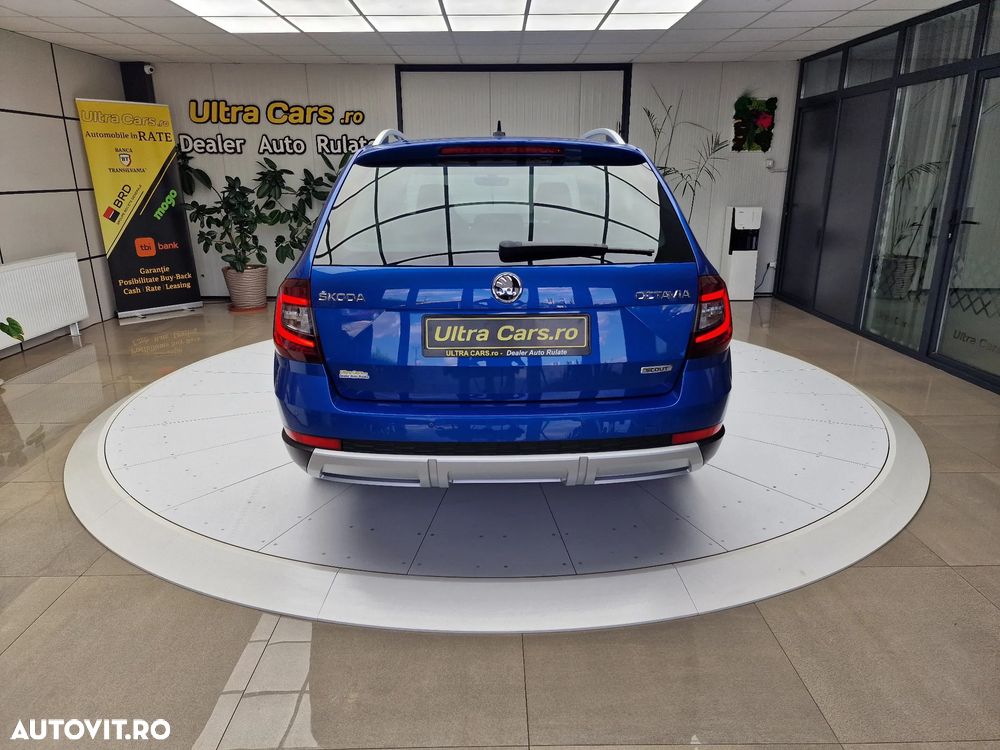 Skoda Octavia 2.0 TDI DSG 4X4 Style - 6