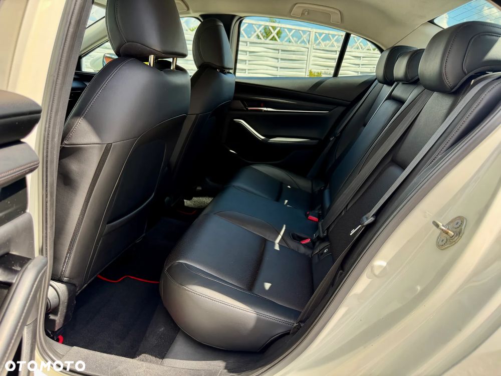 Mazda 3 - 16