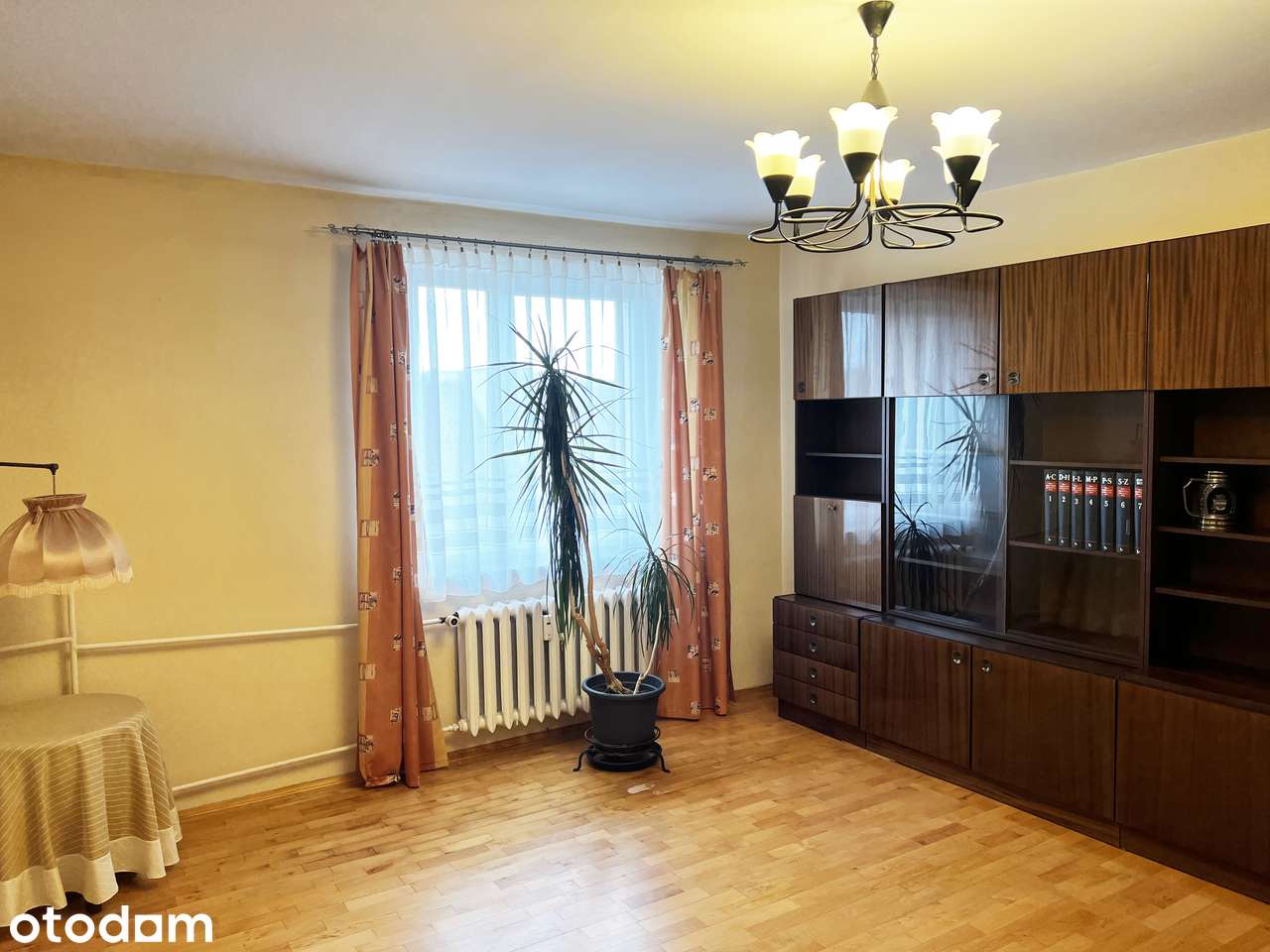 Mieszkanie z potencjałem, 72.5m2 w centrum Poręby