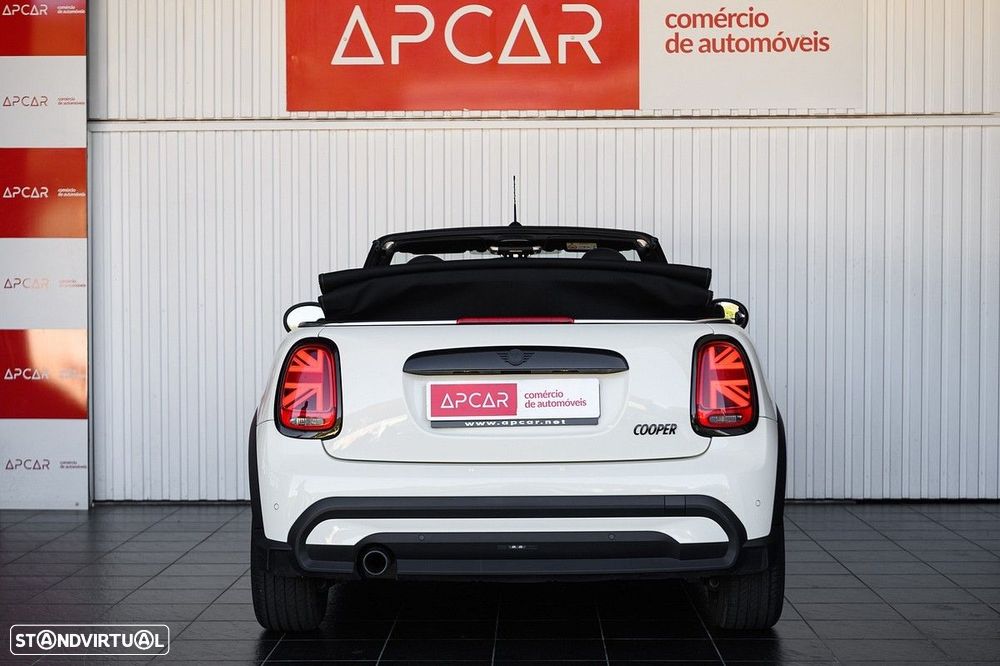 MINI Cabrio Cooper Auto - 12