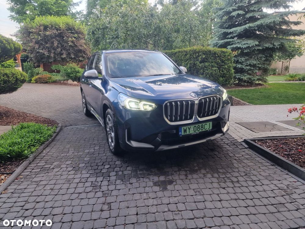 BMW iX1 xDrive30 66.5kWh xLine - 8