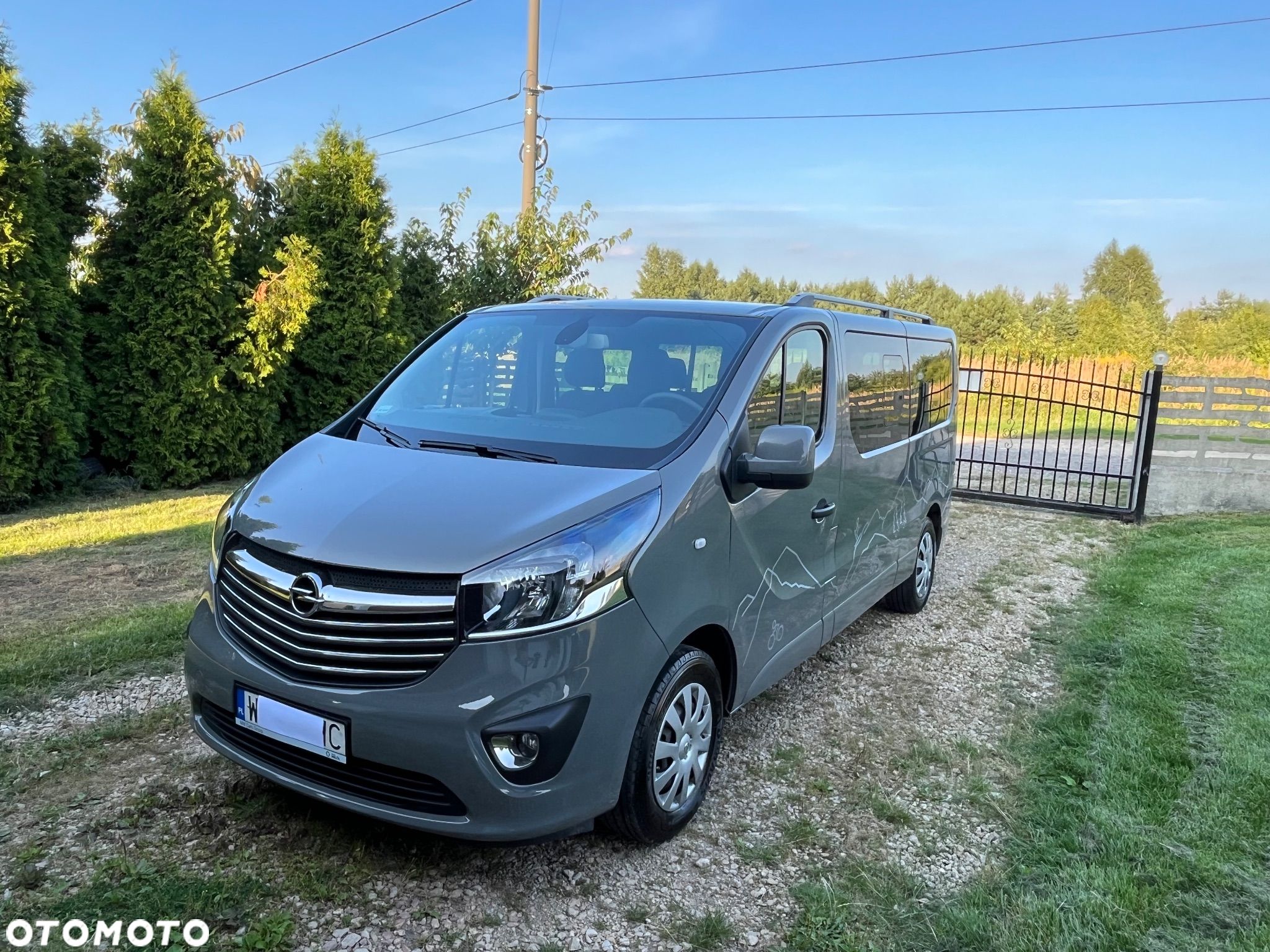 Opel Vivaro Tourer 1.6 CDTI L2 - 1