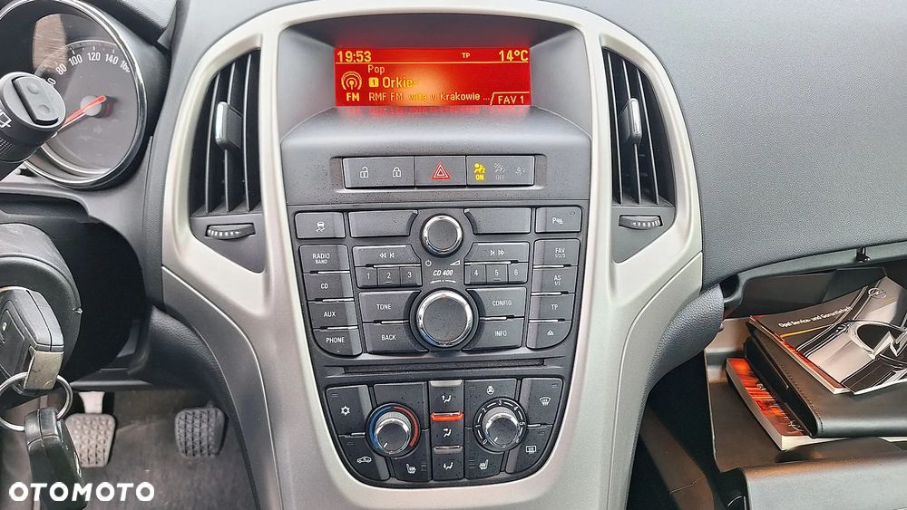 Opel Astra 1.4 Turbo - 22
