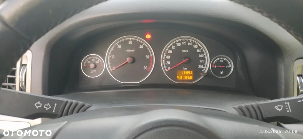 Opel Vectra 1.9 CDTI - 4