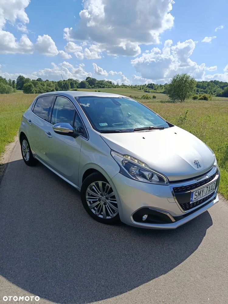 Peugeot 208 PureTech 110 Stop & Start Allure - 1