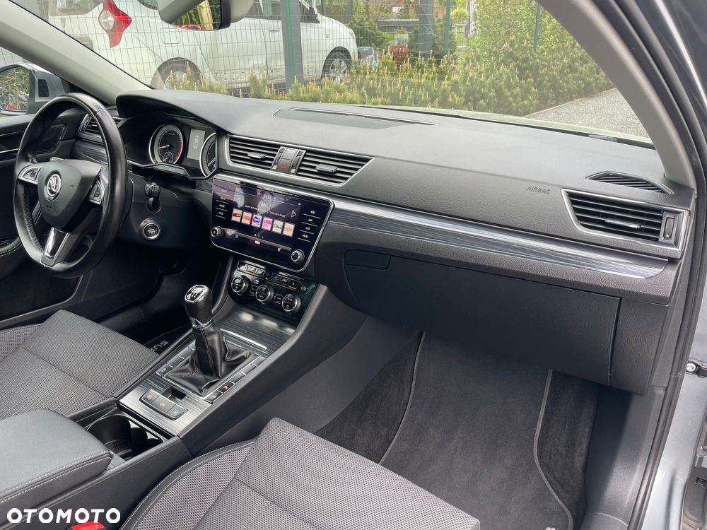 Skoda Superb 1.5 TSI ACT Ambition - 8