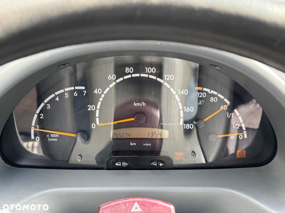 Mercedes-Benz Sprinter 902.621 - 26