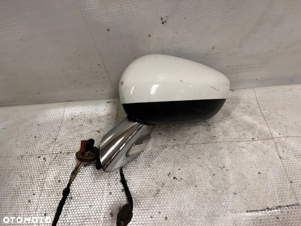 LUSTERKO PRZOD PRZEDNIE ELEKTRYCZNE LEWE CITROEN C3 II BIAŁY EWPA 9PIN USZKODZONY PIN