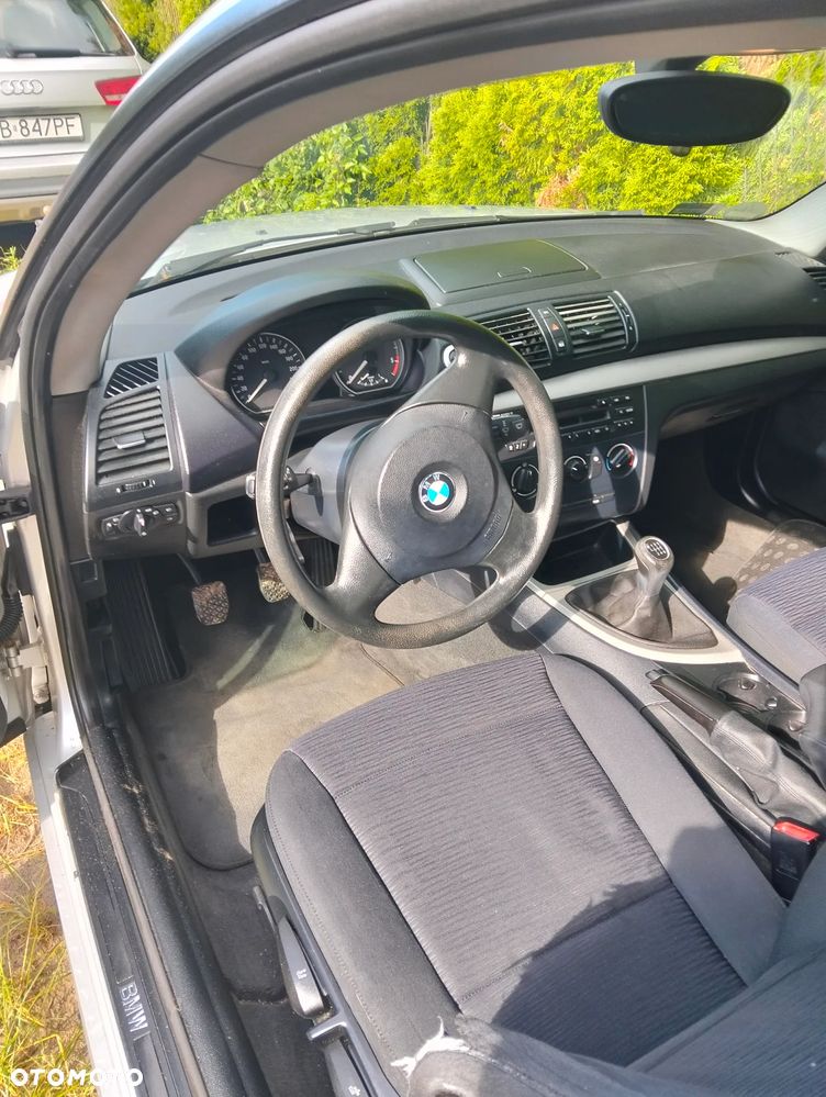 BMW Seria 1 - 14