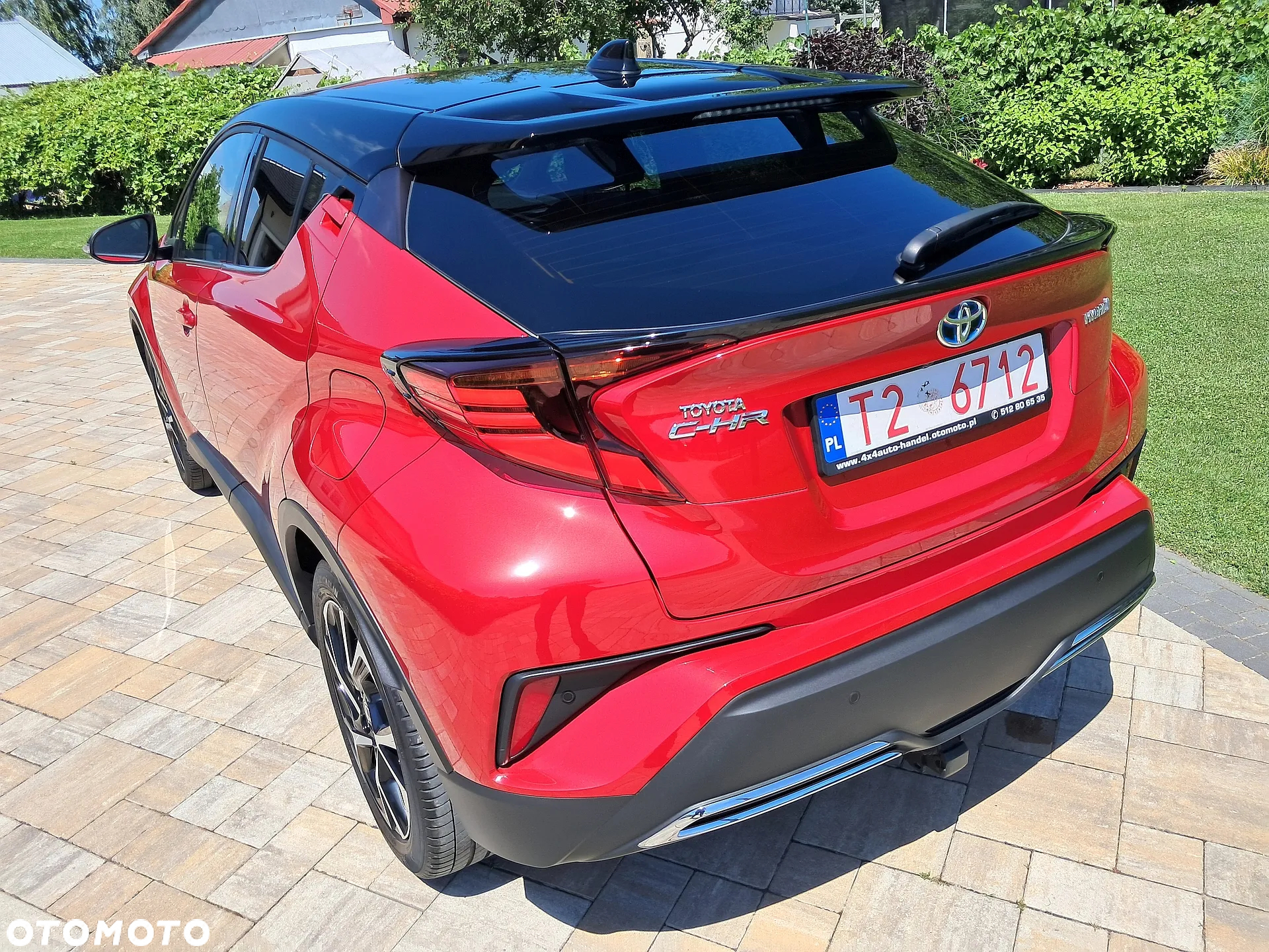 Toyota C-HR - 12