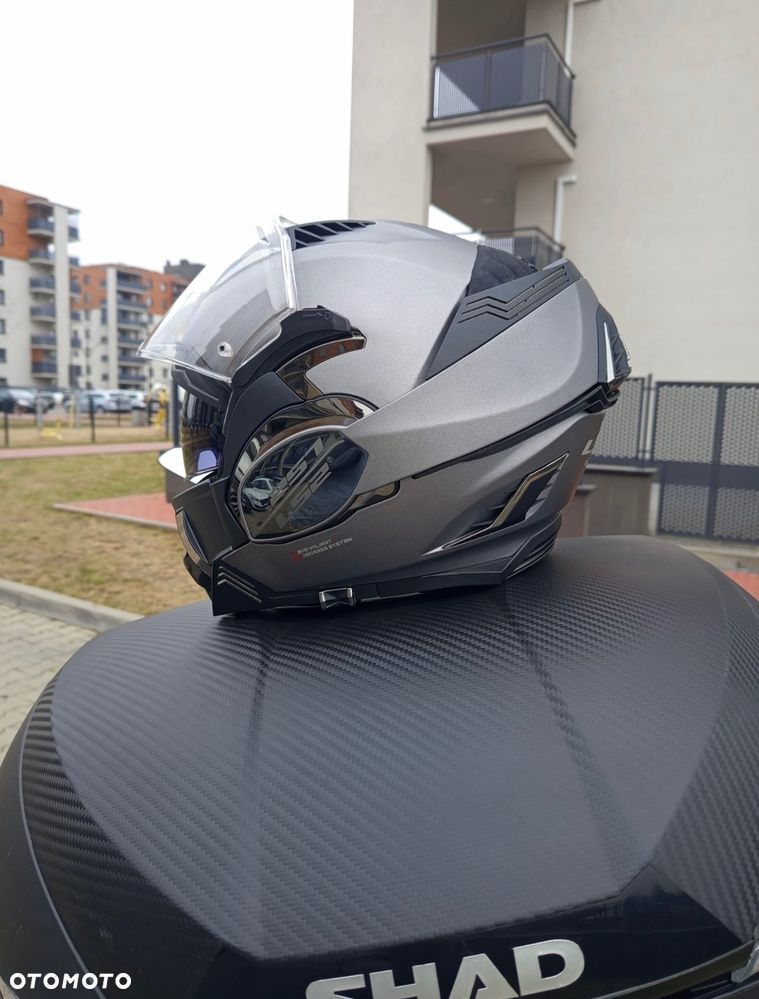 Benelli TRK 502 - 10