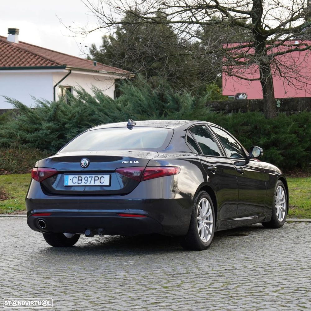 Alfa Romeo Giulia 2.2 D - 34