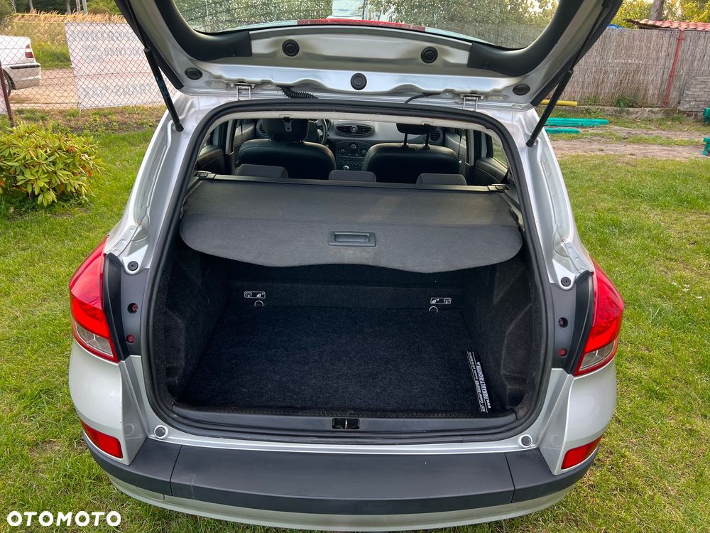 Renault Clio - 11