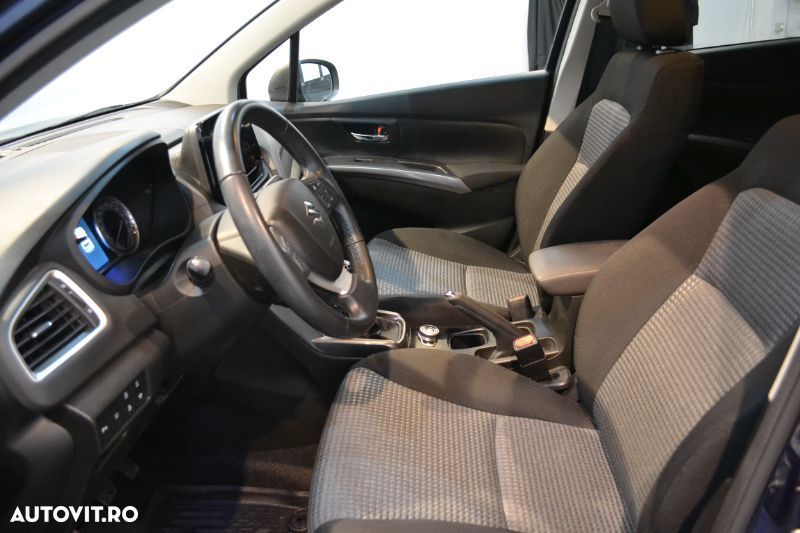 Suzuki S-Cross - 18