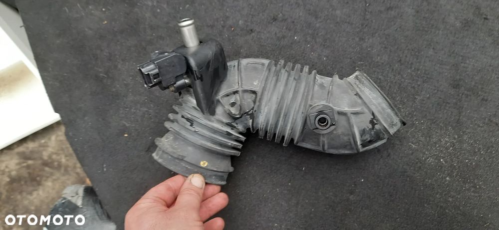 Volvo S40 V40 V70 S80 Rura Dolot Powietrza 2.0t 30862105 30863962 , 1.8 30864200 5v031 , 2.5 9155453 136800-1050 , 2.4 08649258 14313 - 13