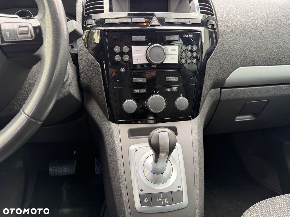 Opel Zafira - 14