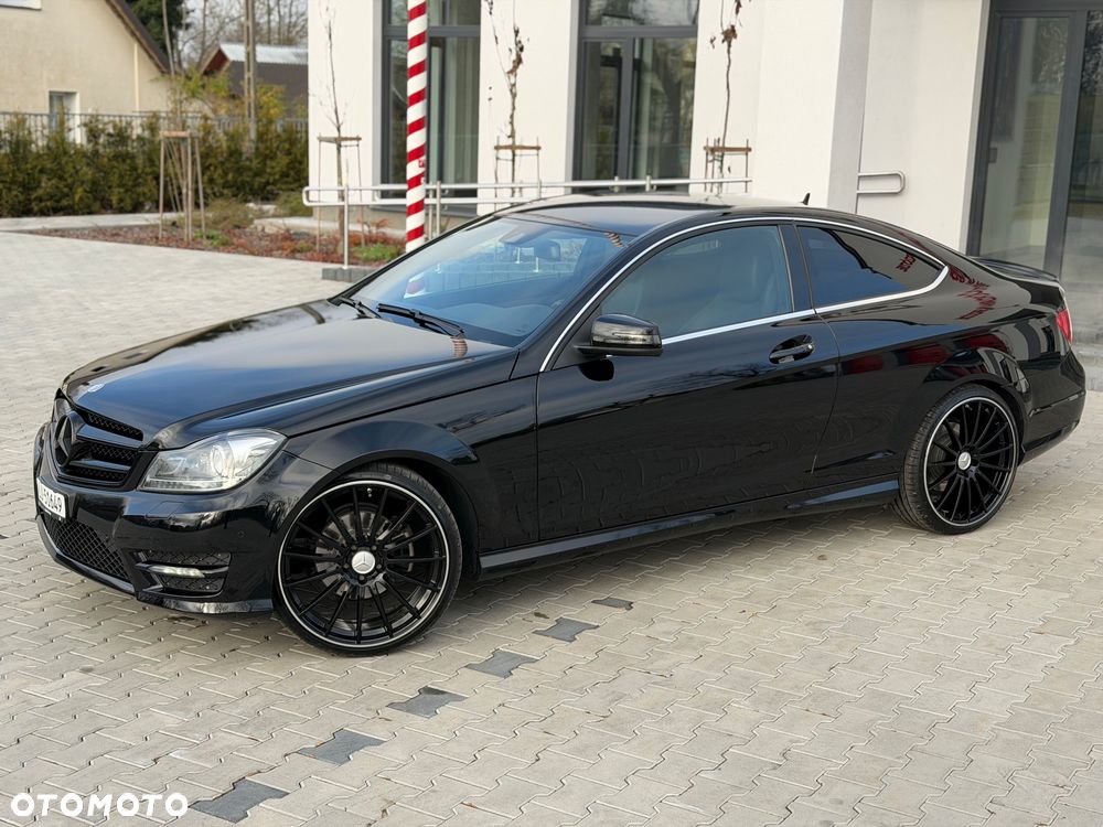 Mercedes-Benz Klasa C 200 7G-TRONIC Edition - 3