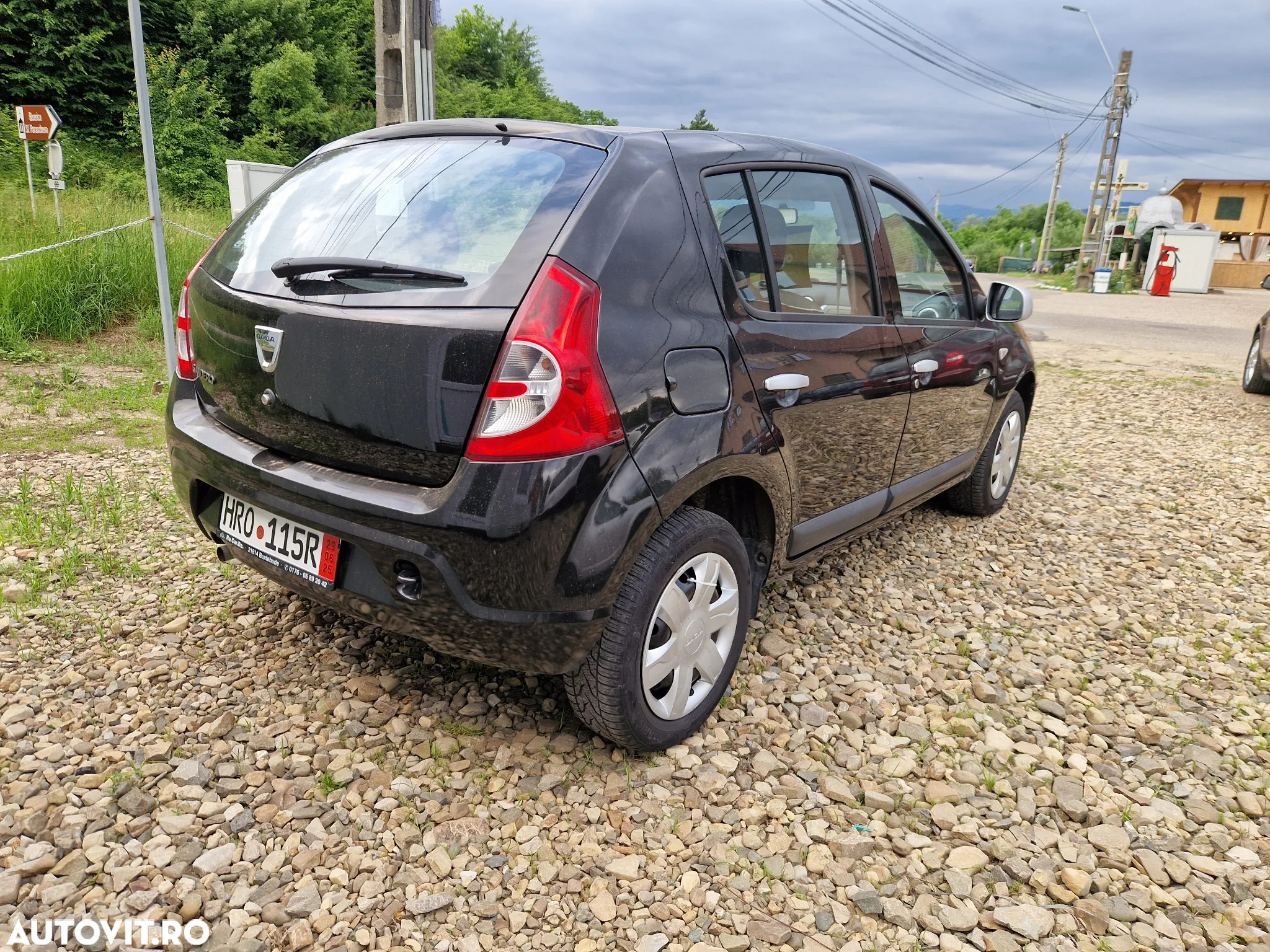 Dacia Sandero 1.2 16V 75 Laureate - 4