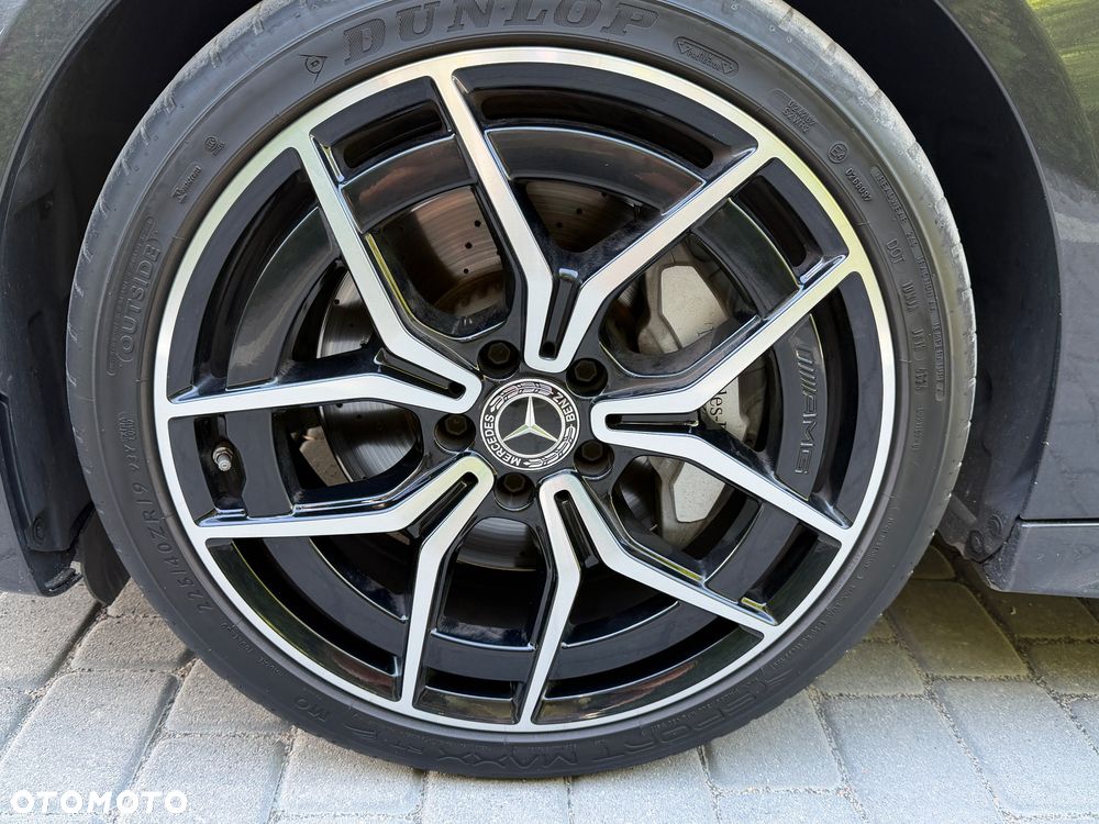 Mercedes-Benz Klasa C 220 d mHEV AMG - 12