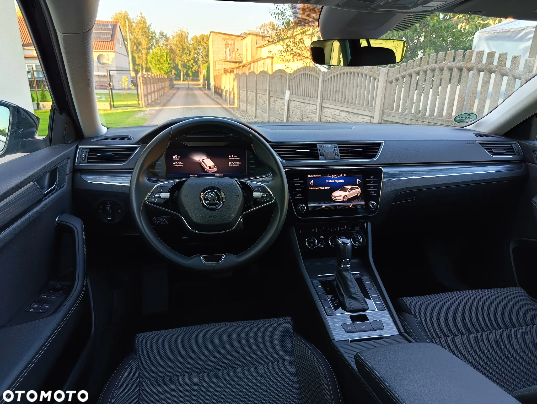 Skoda Superb Combi 2.0 TDI DSG Ambition - 26