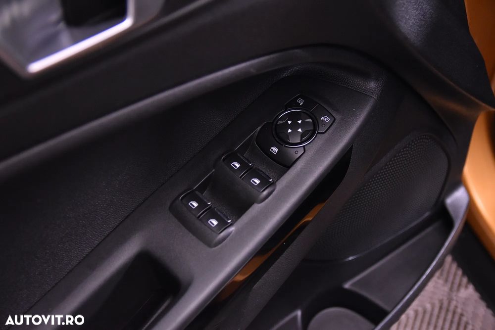 Ford EcoSport - 14