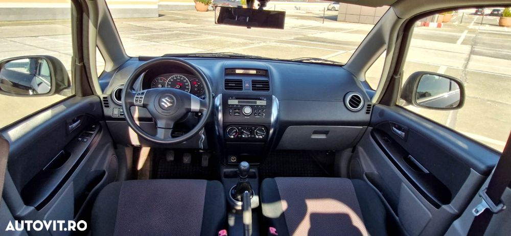 Suzuki SX4 1.6 VVT 4x4 Comfort - 9