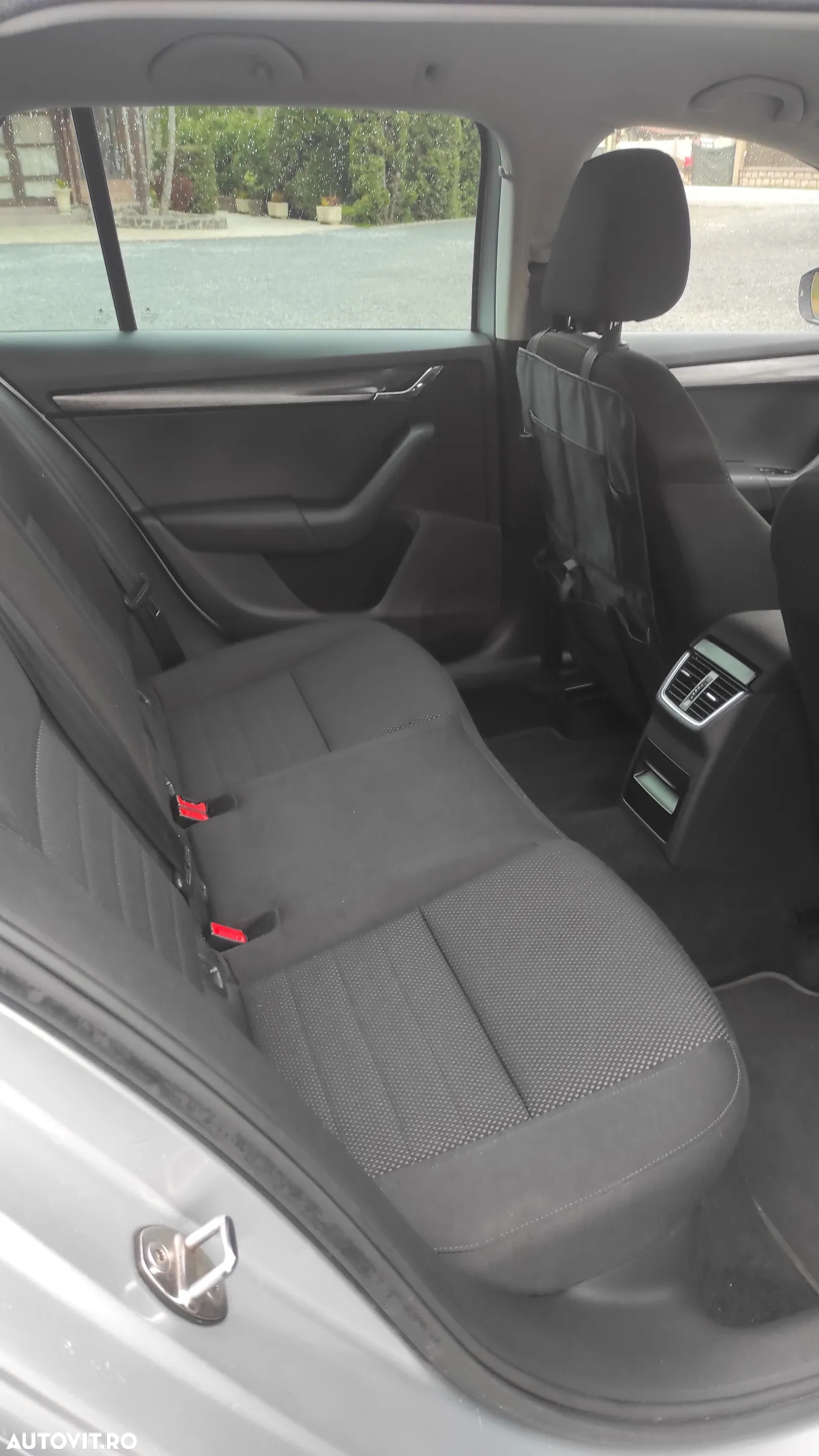 Skoda Octavia 2.0 TDI 4x4 Scout - 11