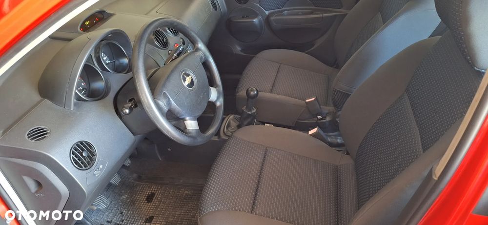 Chevrolet Aveo 1.2 Premium - 9