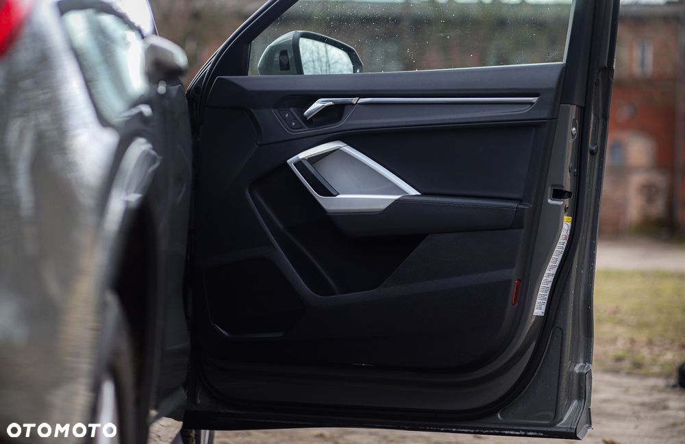 Audi Q3 45 TFSI quattro S tronic S line - 16