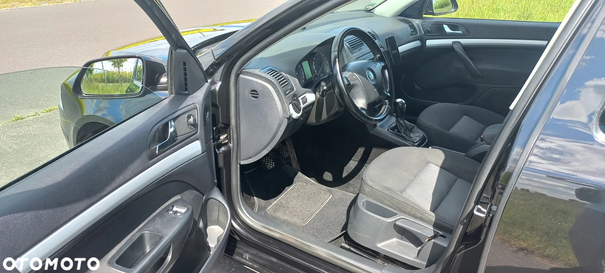 Skoda Octavia 1.6 Ambiente - 5