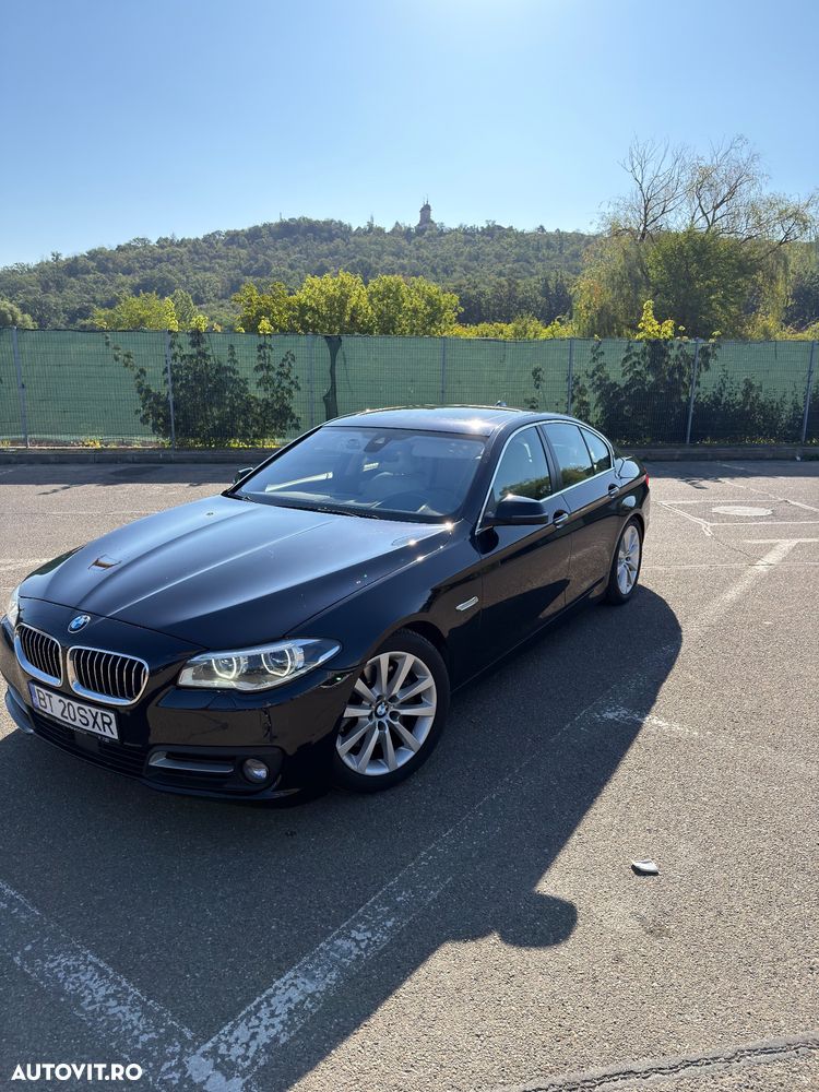 BMW Seria 5 530d xDrive AT - 10