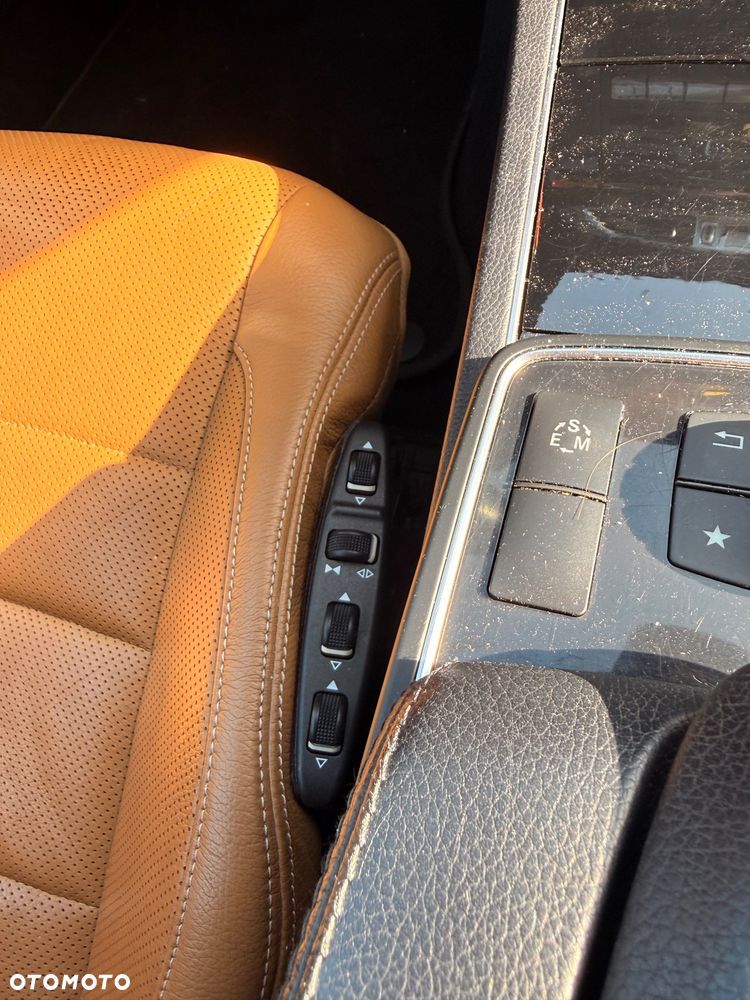 Mercedes-Benz Klasa E 250 7G-TRONIC Sport Edition - 14