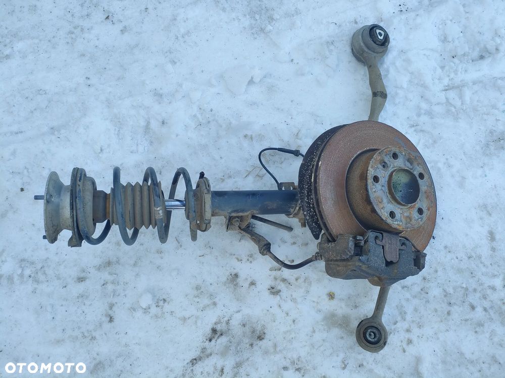 BMW E90 E91 LIFT 2.0 B ZWROTNICA AMORTYZATOR PRAWY PRZÓD - 3