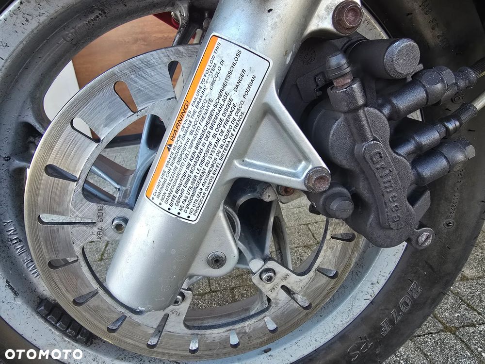 Aprilia Atlantic - 7