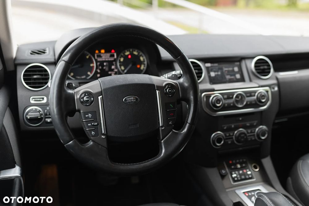 Land Rover Discovery 3.0 SD V6 HSE - 16