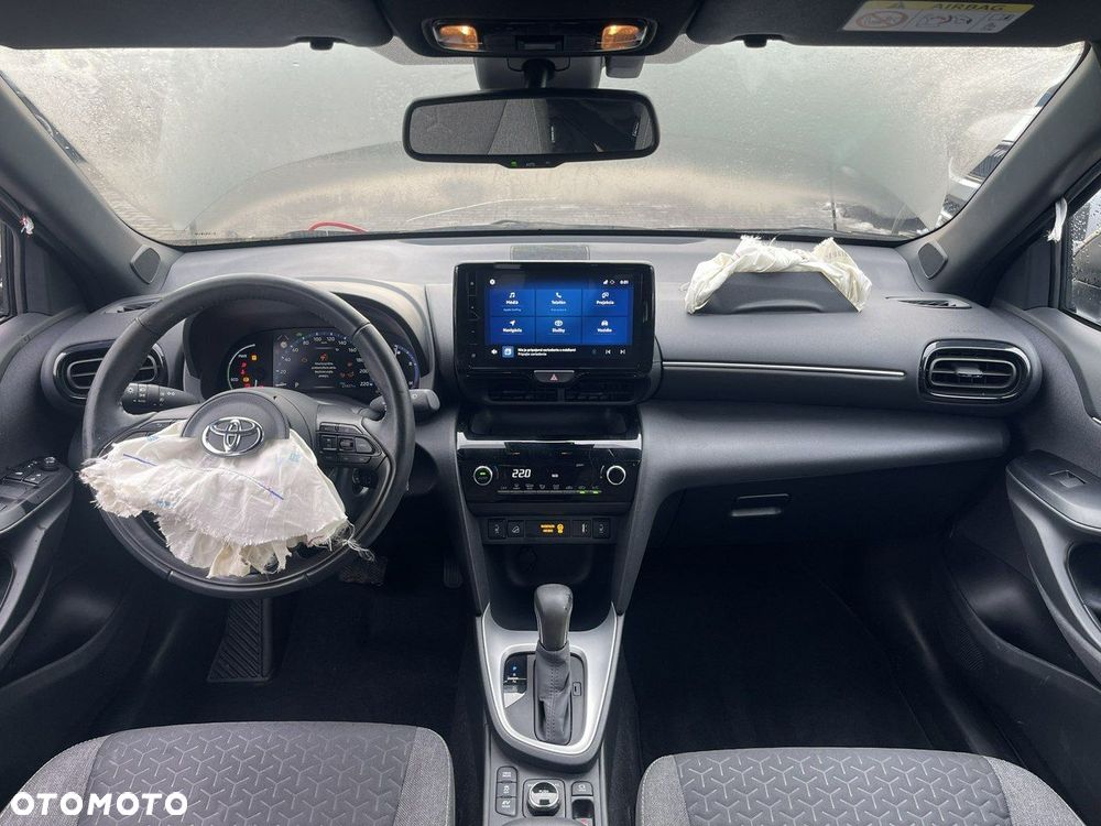 Toyota Yaris Cross Hybrid 1.5 Comfort AWD - 11