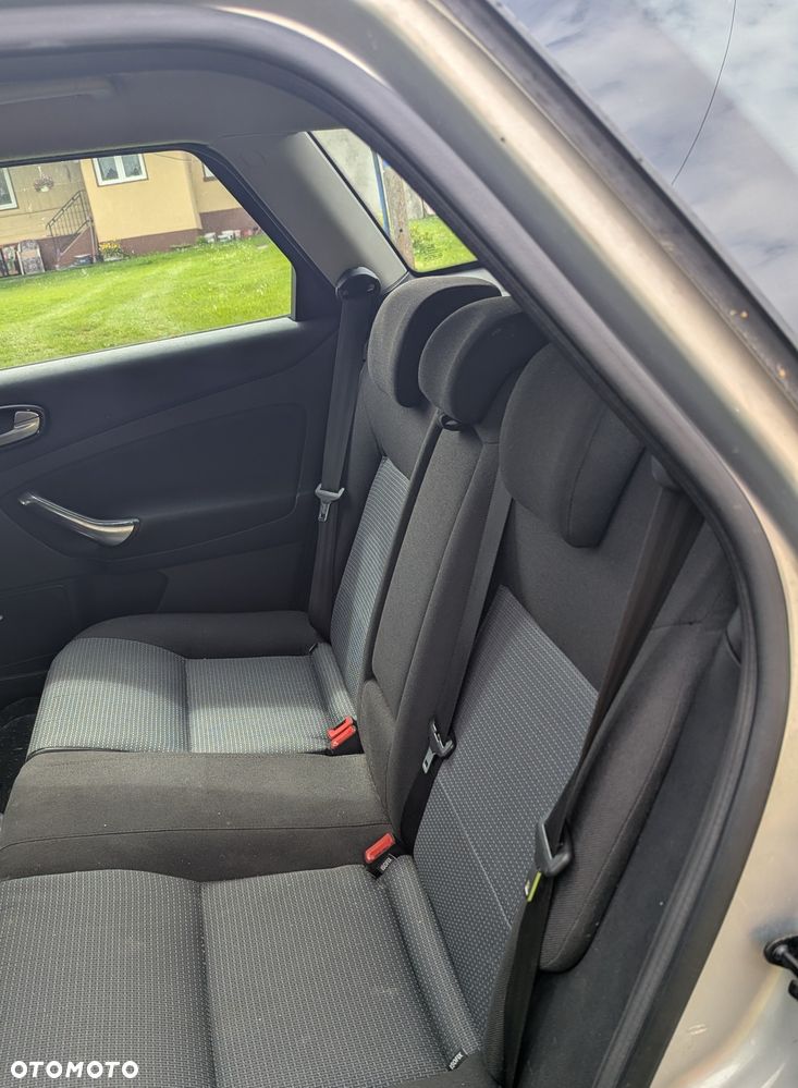 Ford Mondeo - 6