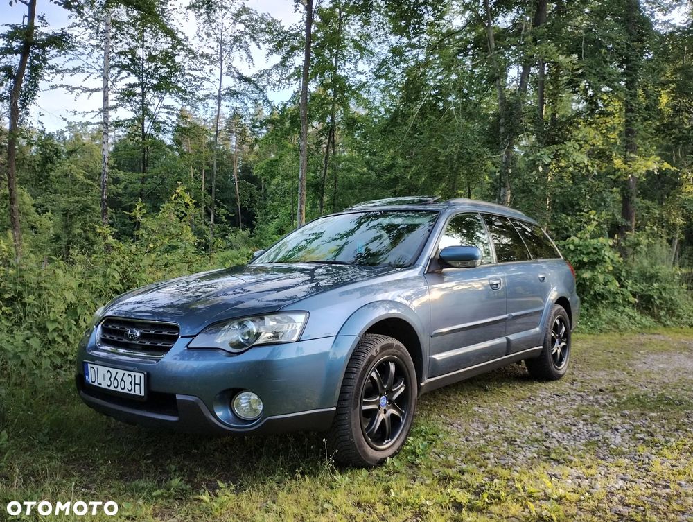 Subaru Outback 3.0 H6 - 1