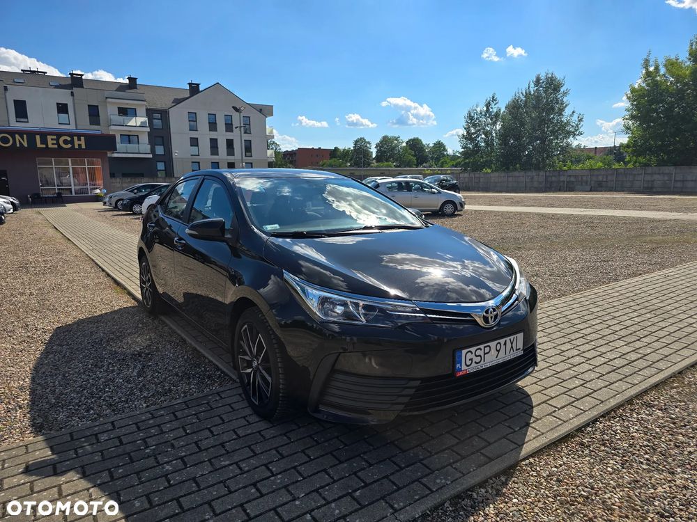 Toyota Corolla 1.6 Active EU6 - 3