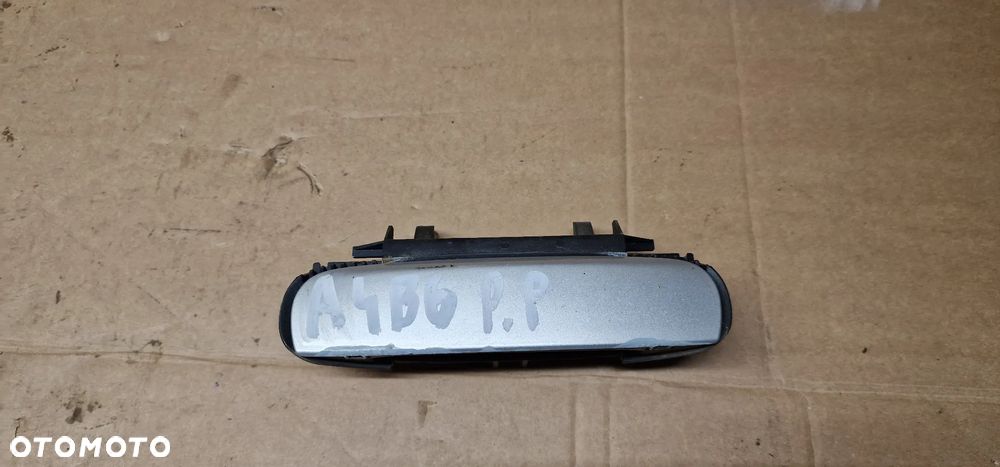 Klamka prawy przód przednia prawa Audi A4 B6 4B0839885 - 1