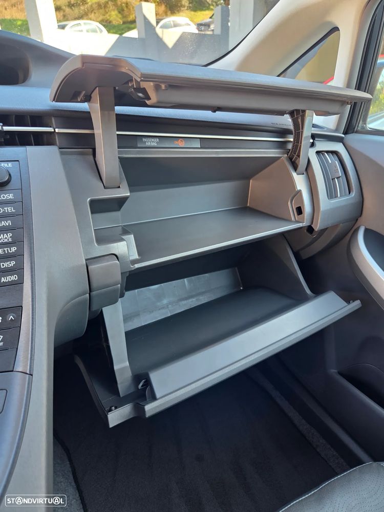 Toyota Prius - 18