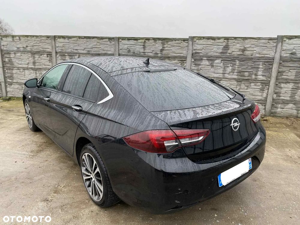 Opel Insignia 1.6 Automatik Exclusive - 2