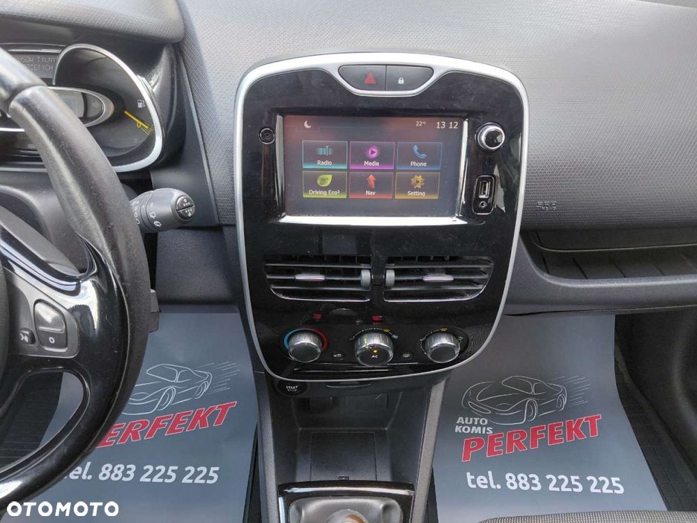 Renault Clio - 19