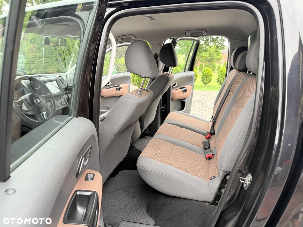 Volkswagen Amarok - 17
