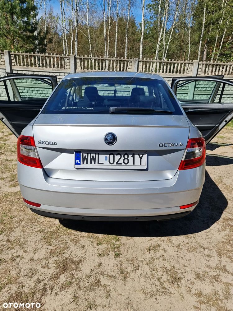Skoda Octavia 2.0 TSI L&K DSG - 5