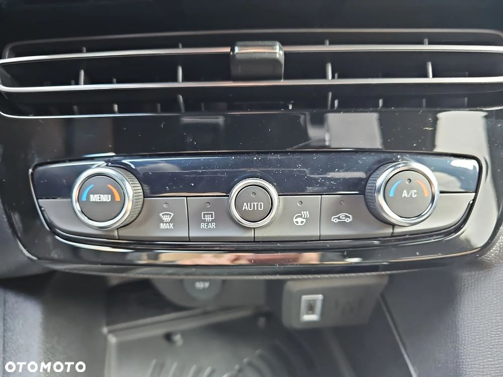 Opel Mokka 1.2 T mHEV GS S&S eDTC6 - 14