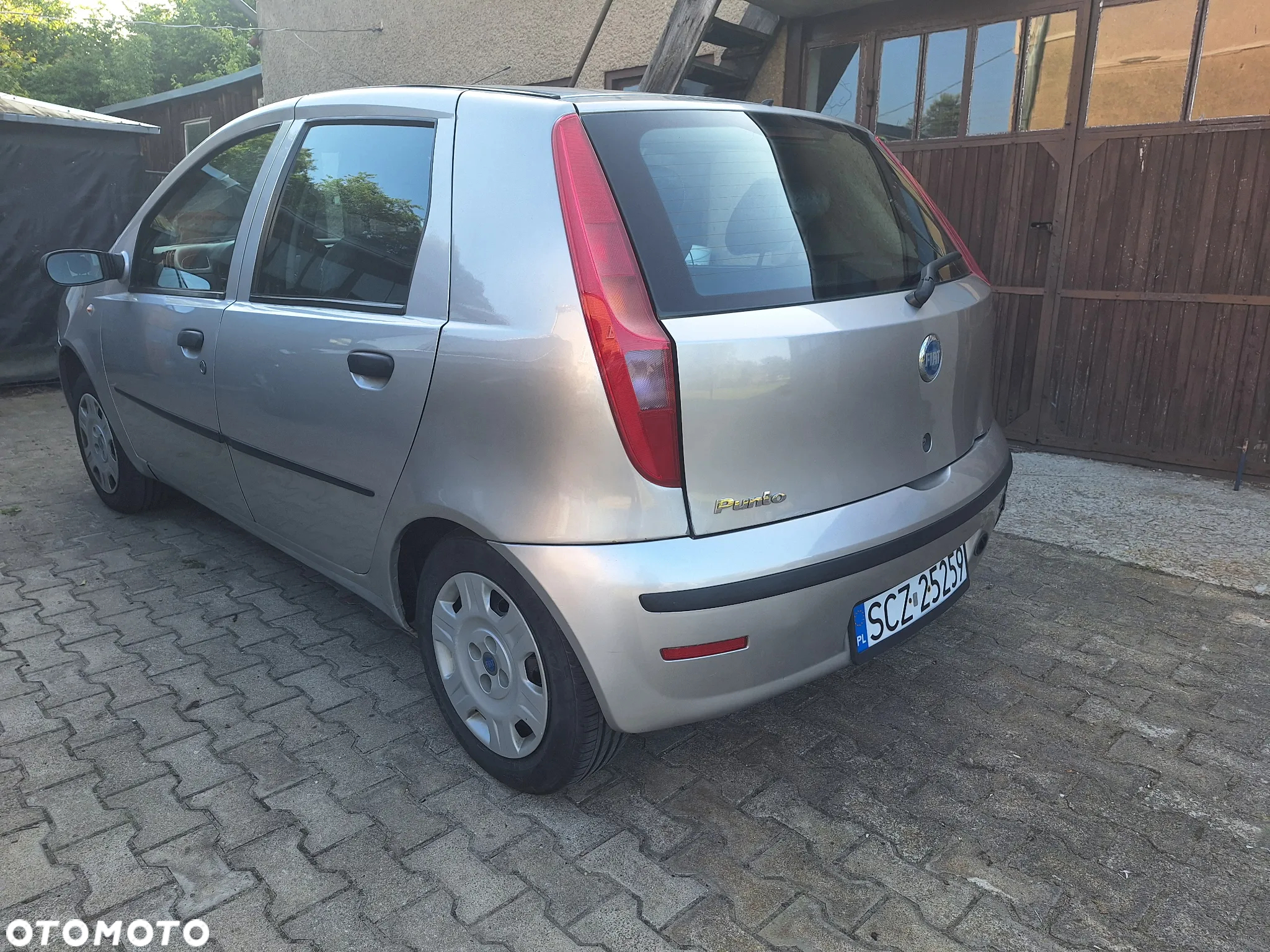 Fiat Punto 1.2 8V Active - 4