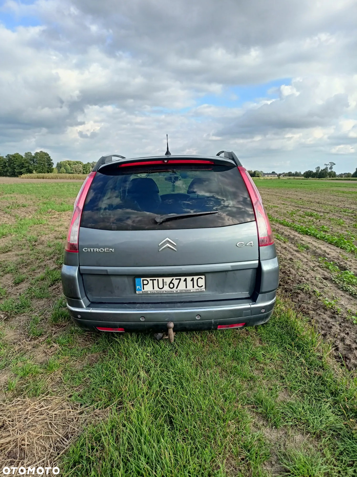 Citroën C4 Picasso 1.6 HDi FAP Exclusive - 4
