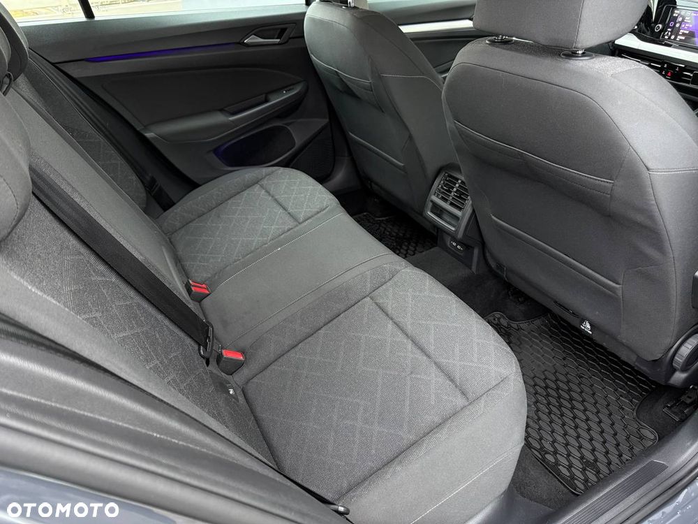 Volkswagen Golf 1.5 eTSI EVO Life DSG - 9