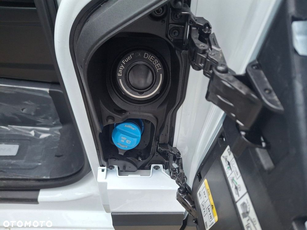 Volkswagen Transporter Furgon 2.0 TDI 150 KM automat - 13